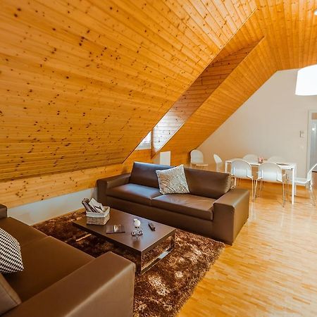 Les Galeries Marval Aparthotel Нюшател Екстериор снимка