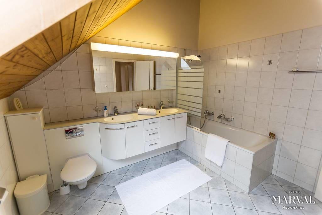 Les Galeries Marval Aparthotel Нюшател Екстериор снимка